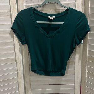 Bozzolo Deep Green V-Neck Crop Top